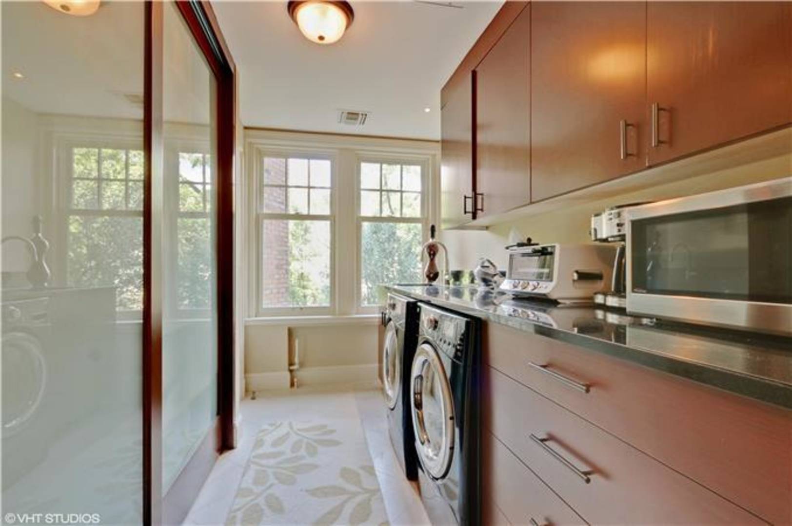 5049 Wornall Rd, Unit 3B Kansas City, MO 64112