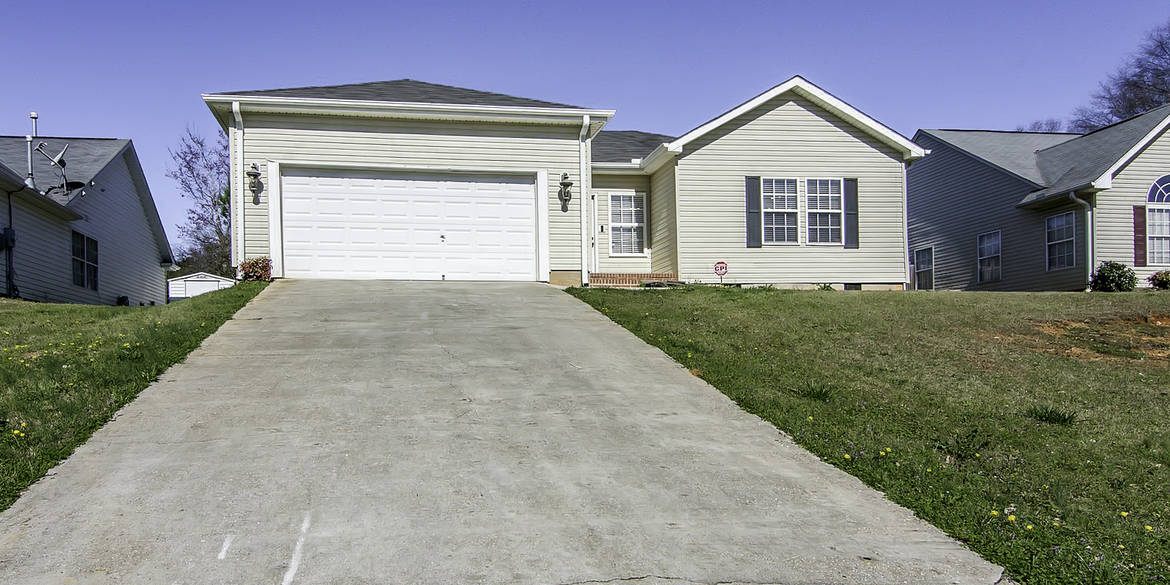 Brivity 21 River Watch Drive Greenville, SC 29605