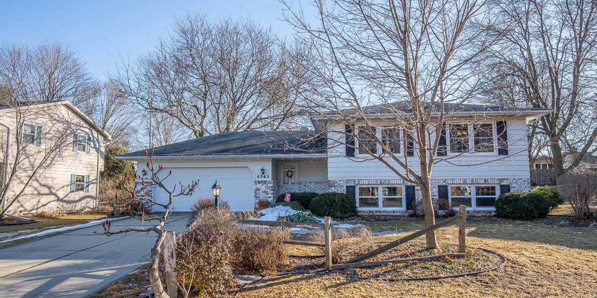 Brivity 5743 Monticello Way Madison, WI 53719