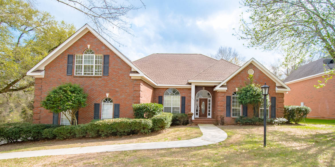 Brivity 3405 Oakridge Lane Saraland, AL 36571