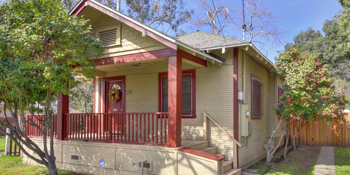 Brivity 2938 39th Street Sacramento, CA 95817
