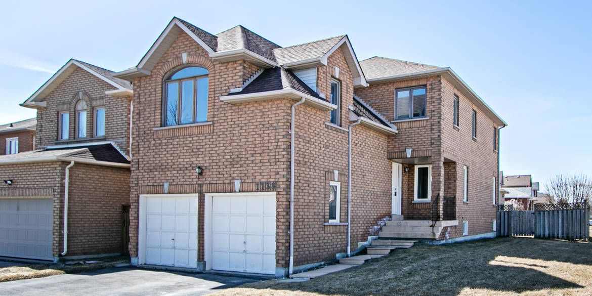Brivity 1138 Beaver Valley Cres. Oshawa, ON L1J8N3