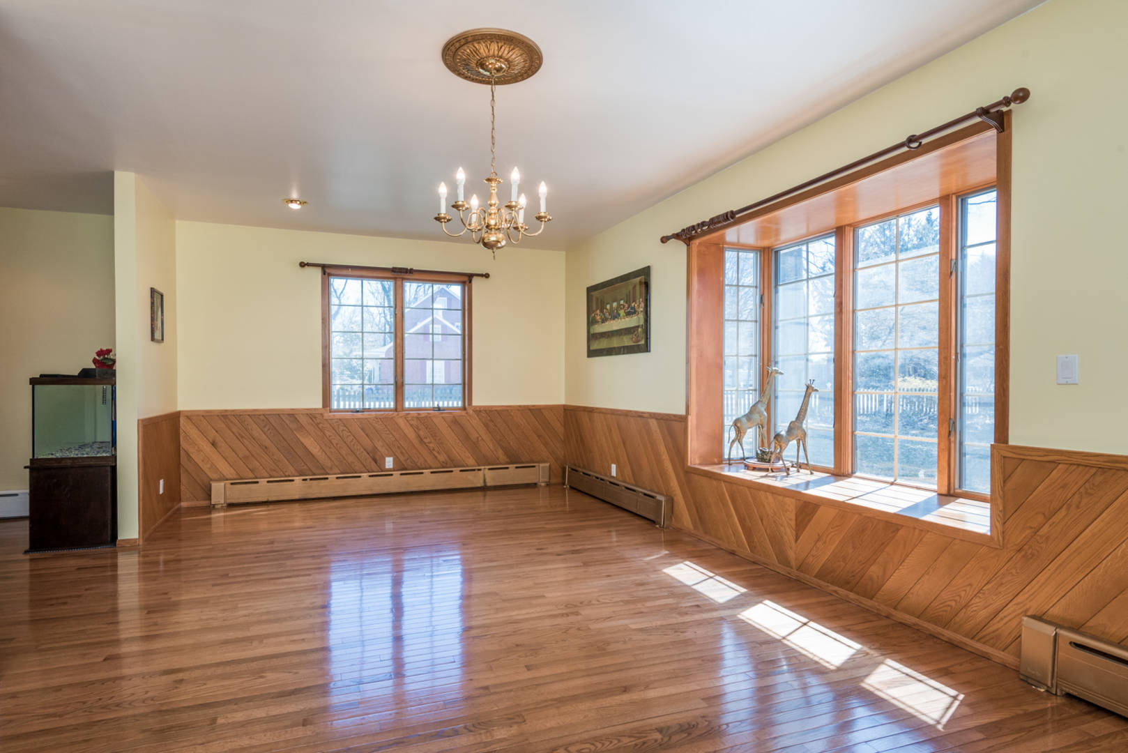 515 Woodglen Rd Lansdowne, PA 19050