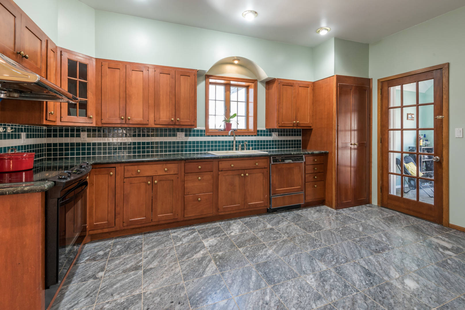 515 Woodglen Rd Lansdowne, PA 19050