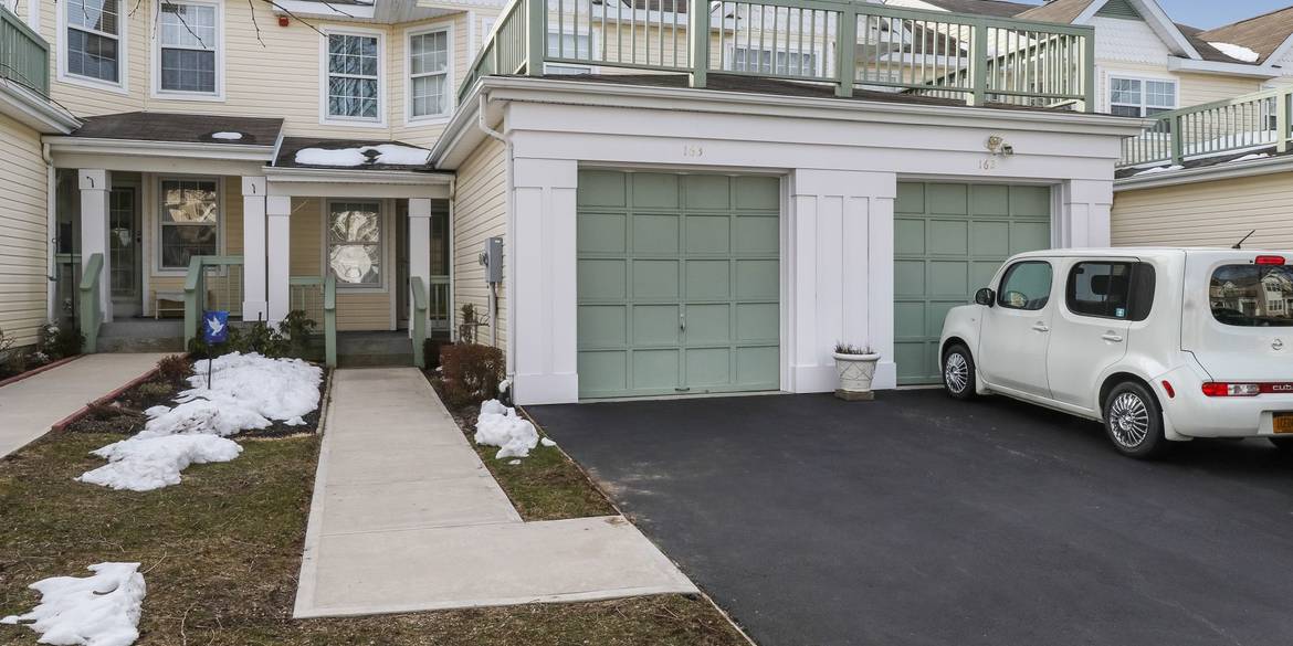 Brivity 163 Captains Way Port Jefferson Station, NY 11776