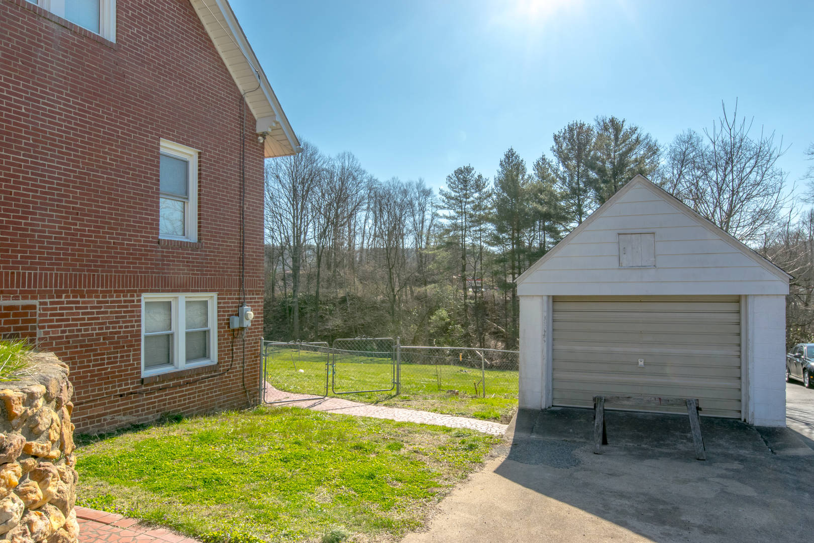 Brivity 611 Glendale Rd Galax, VA 24333 Virtual Tour