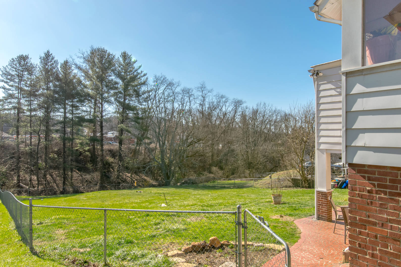 Brivity 611 Glendale Rd Galax, VA 24333 Virtual Tour