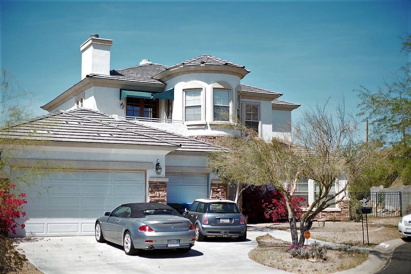 8226 N 15th Place Phoenix, AZ 85020