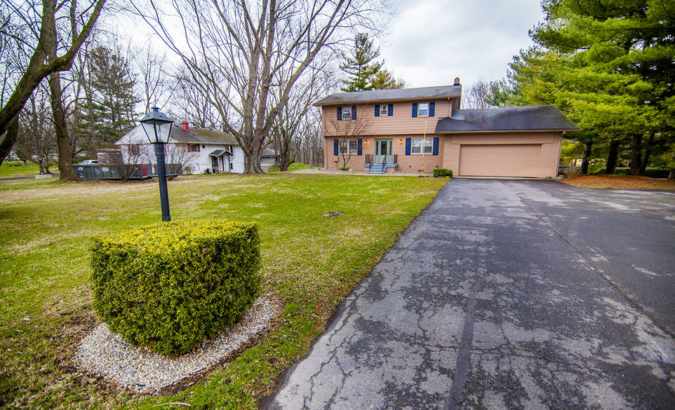 Brivity 604 N Pendleton Ave Pendleton, IN 46064