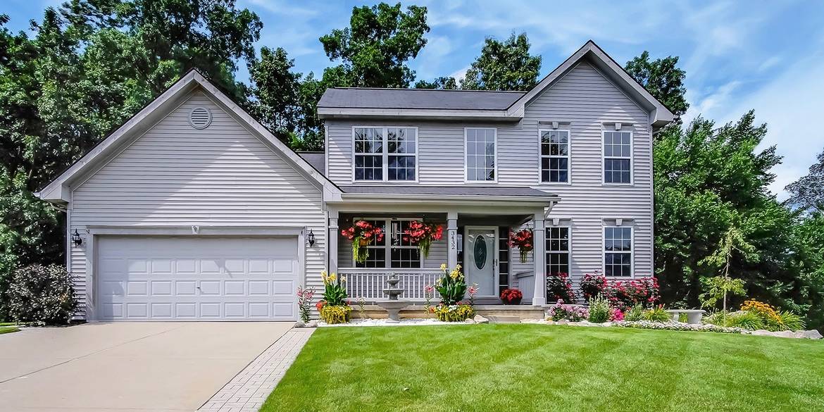 Brivity 3432 Snowden Ln Howell, MI 48843