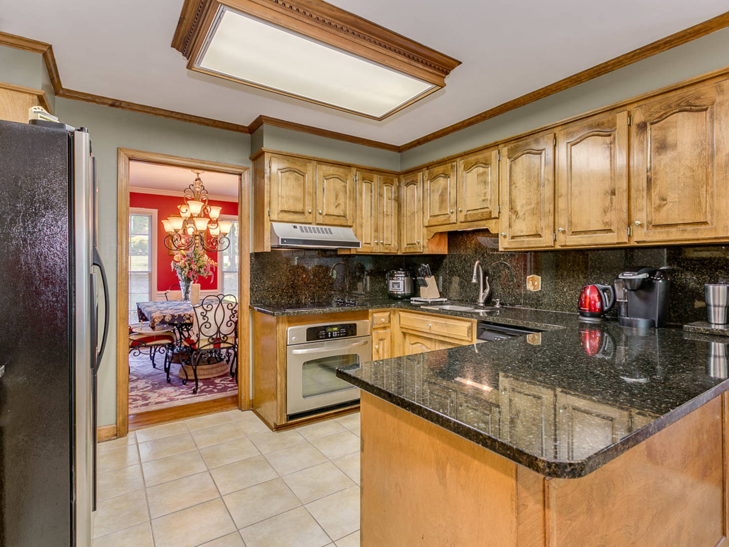 414 E. Woodbury Lane Spartanburg, SC 29301