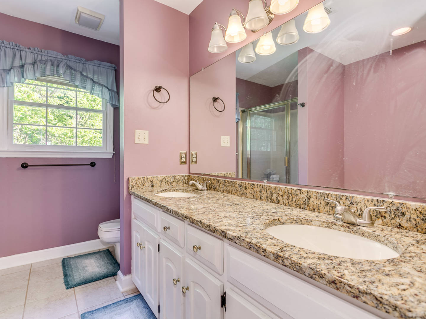 414 E. Woodbury Lane Spartanburg, SC 29301