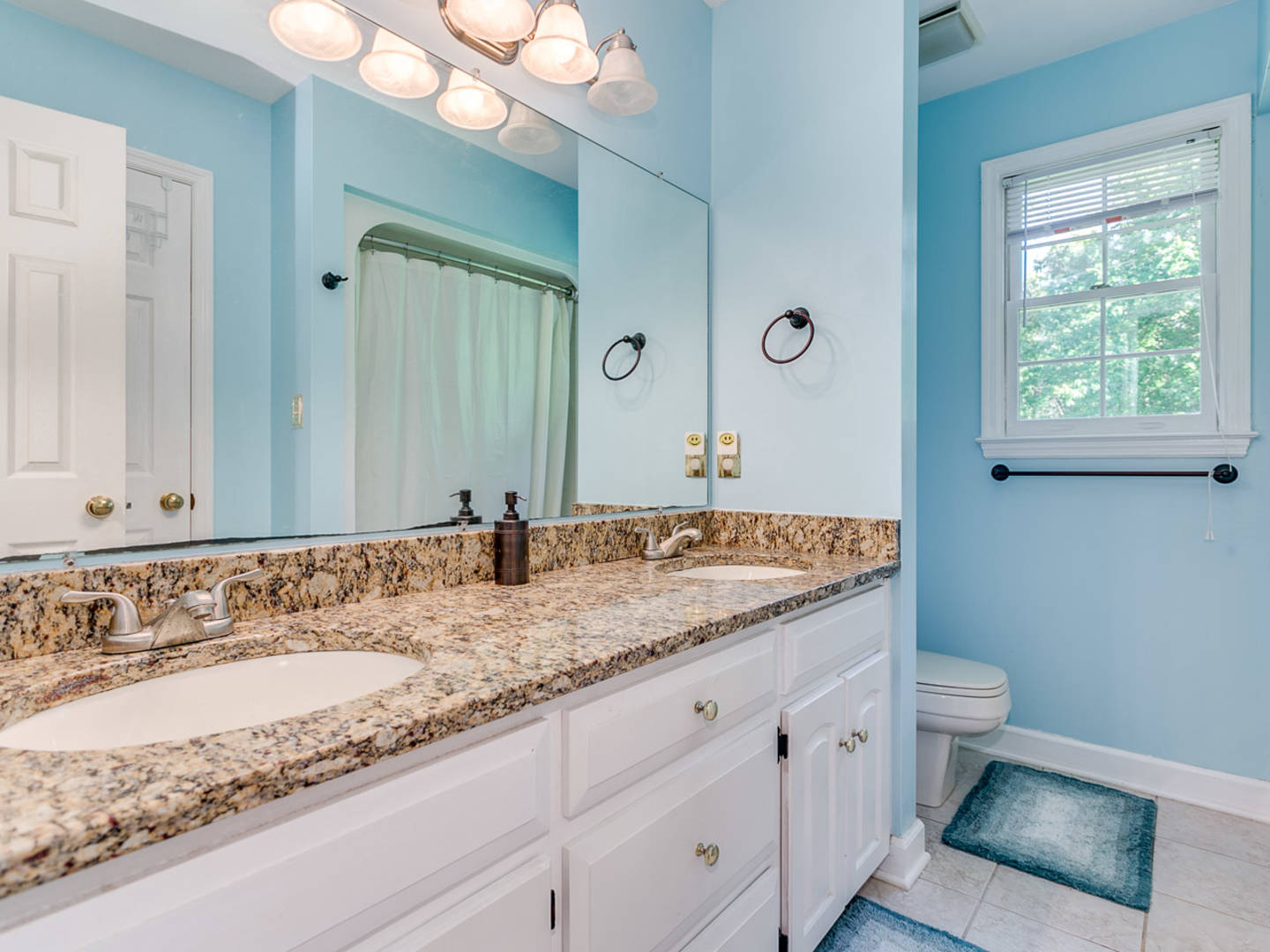 414 E. Woodbury Lane Spartanburg, SC 29301