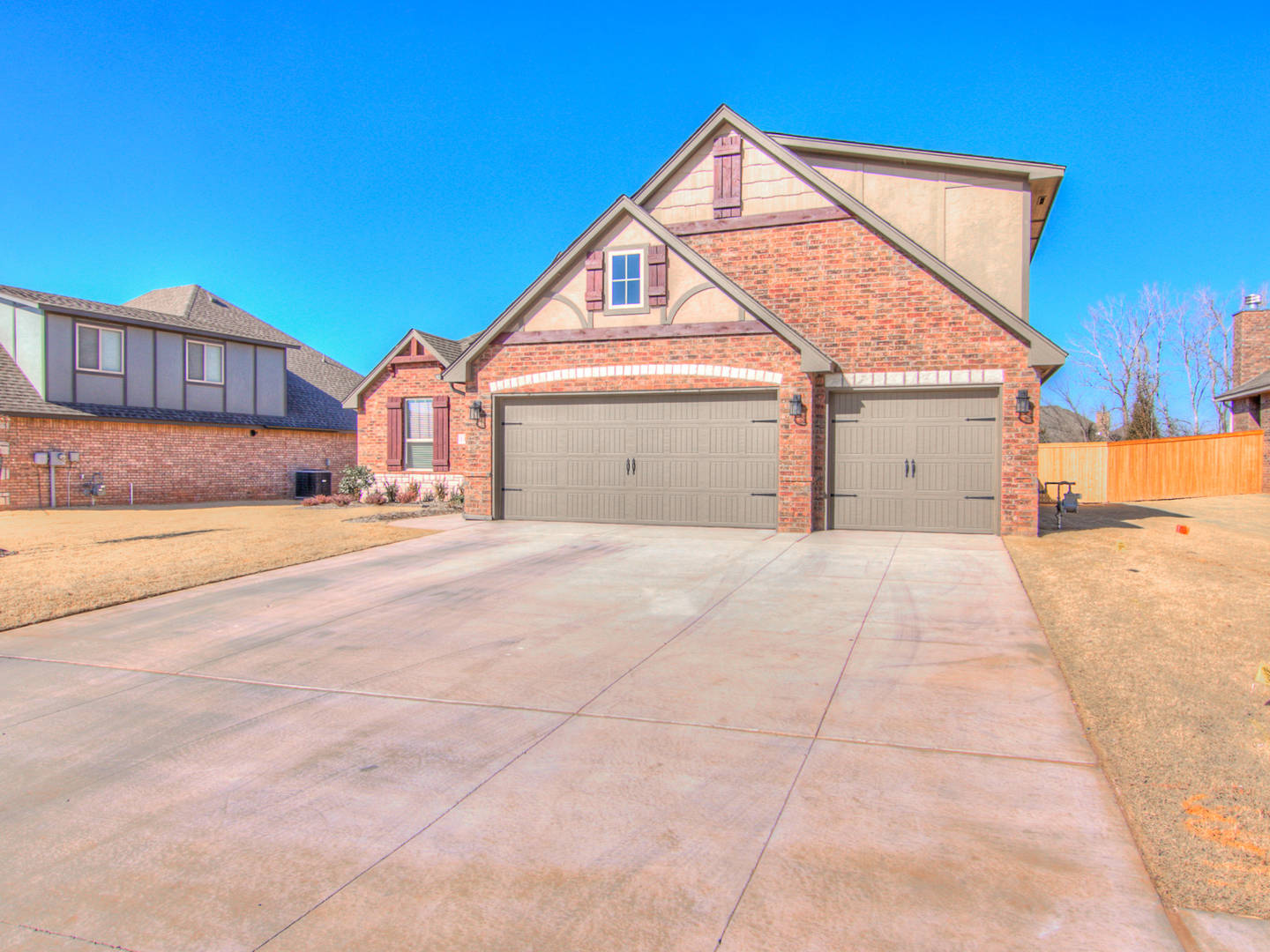 Brivity 1325 Kelley Pointe Pkwy Edmond, OK 73013 Virtual Tour