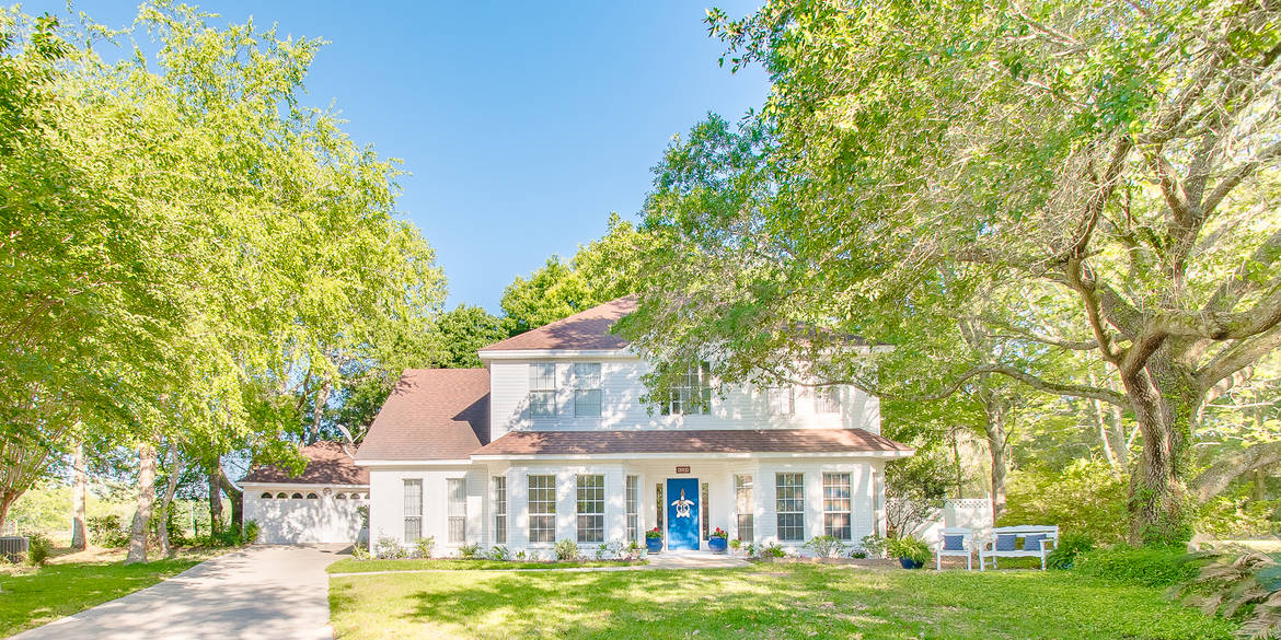 Brivity 28 S Rolling Oaks Dr Fairhope, AL 36532