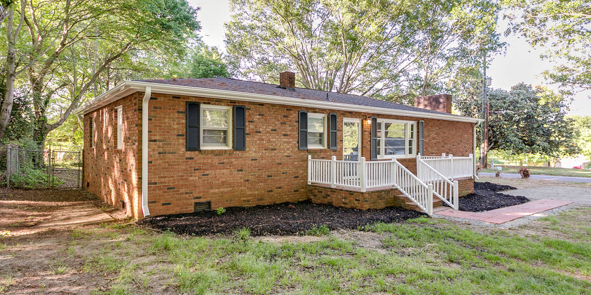 Brivity 110 Chapman Circle Spartanburg, SC 29307