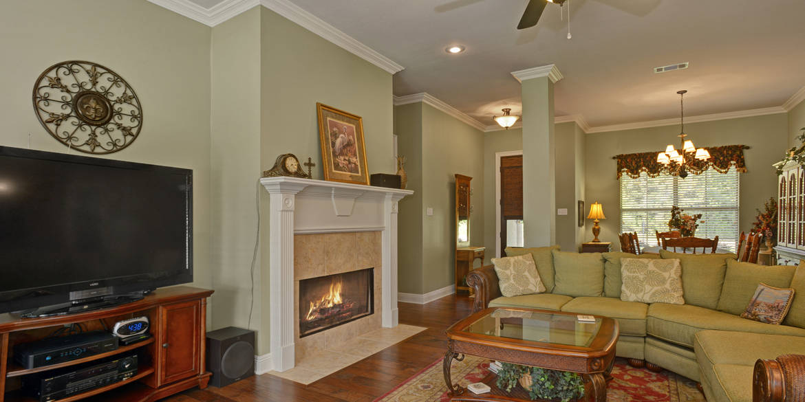 Brivity 113 Autumn Creek Drive Madisonville, LA 70447