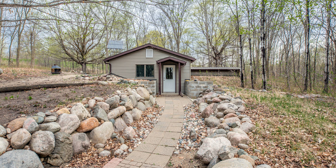 Brivity 421 W Lake St Vergas, MN 56587