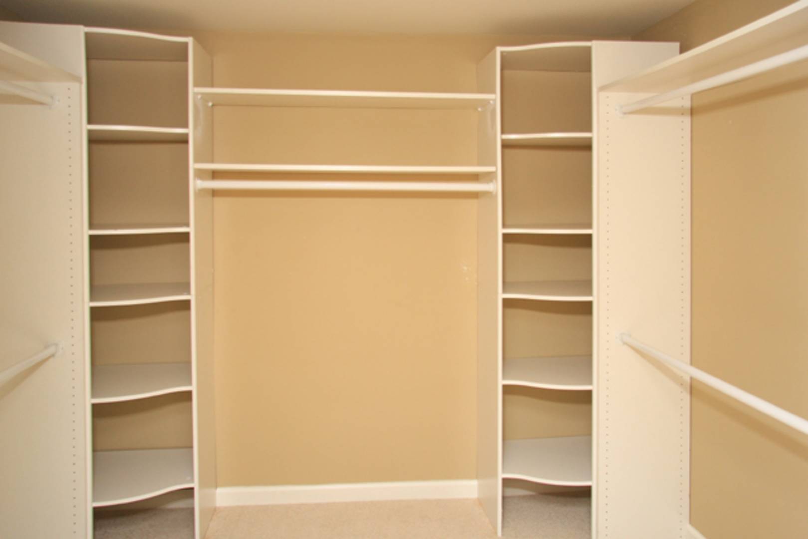 Brivity 3326 Lowell Ave Los Angeles, CA 90032 Virtual Tour