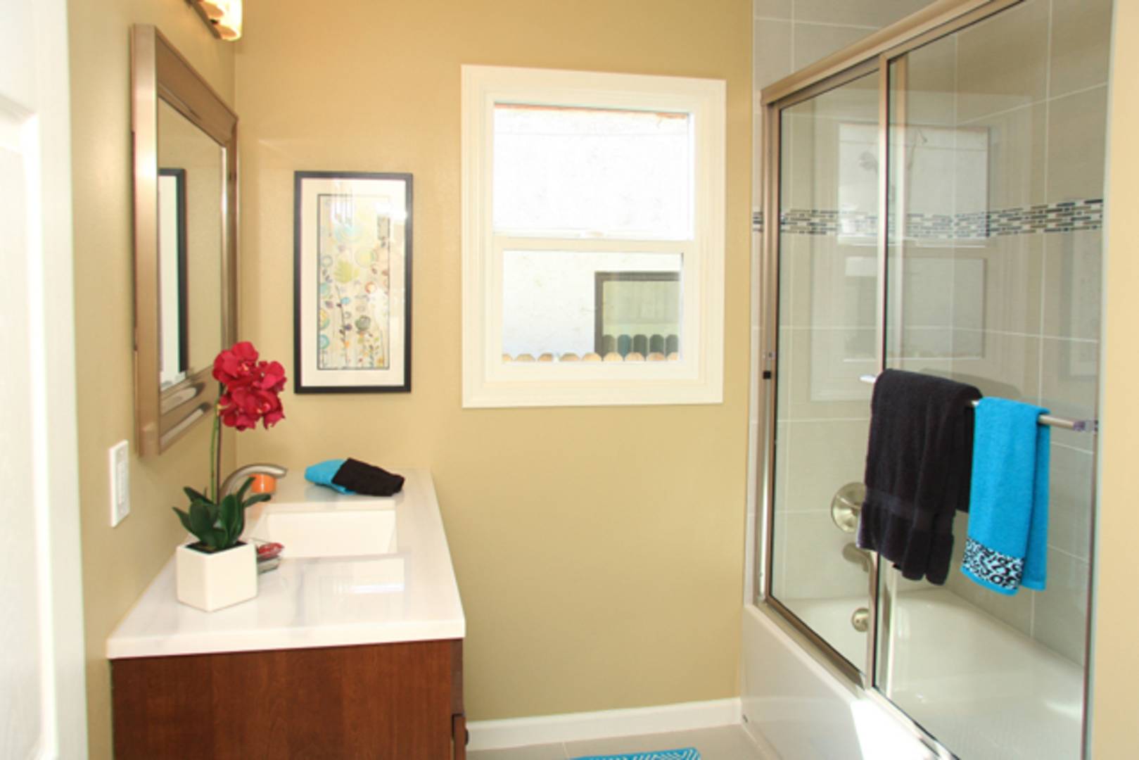 Brivity 3326 Lowell Ave Los Angeles, CA 90032 Virtual Tour