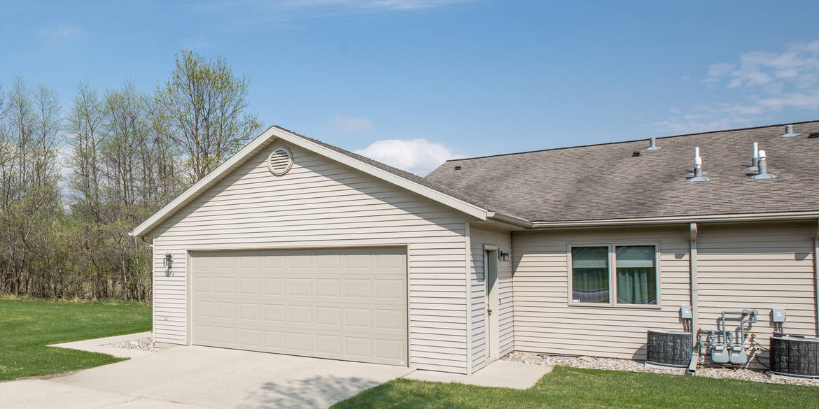 Brivity 1034 N Buse St Fergus Falls, MN 56537