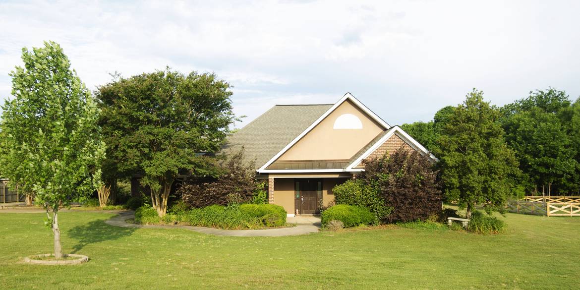 Brivity 421 Steele Rd Starkville, MS 39759