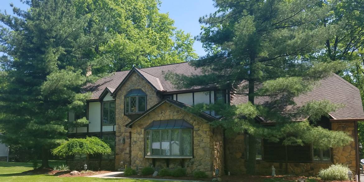 Brivity 2849 Fowler Dr. Willoughby Willoughby, OH 44094