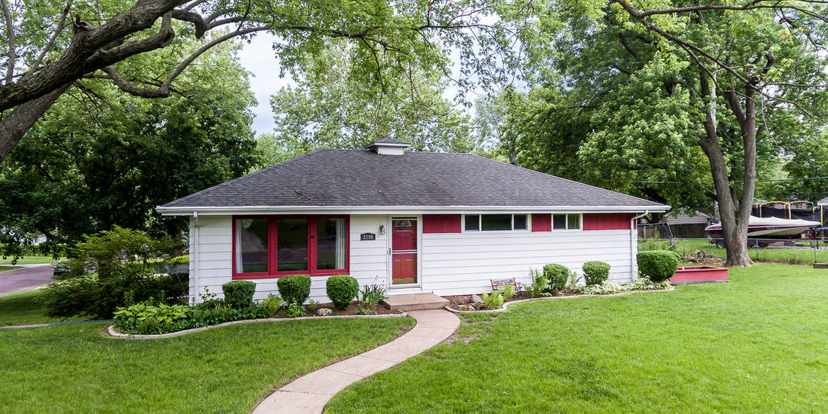 Brivity 2106 W Austin Drive Peoria, IL 61614