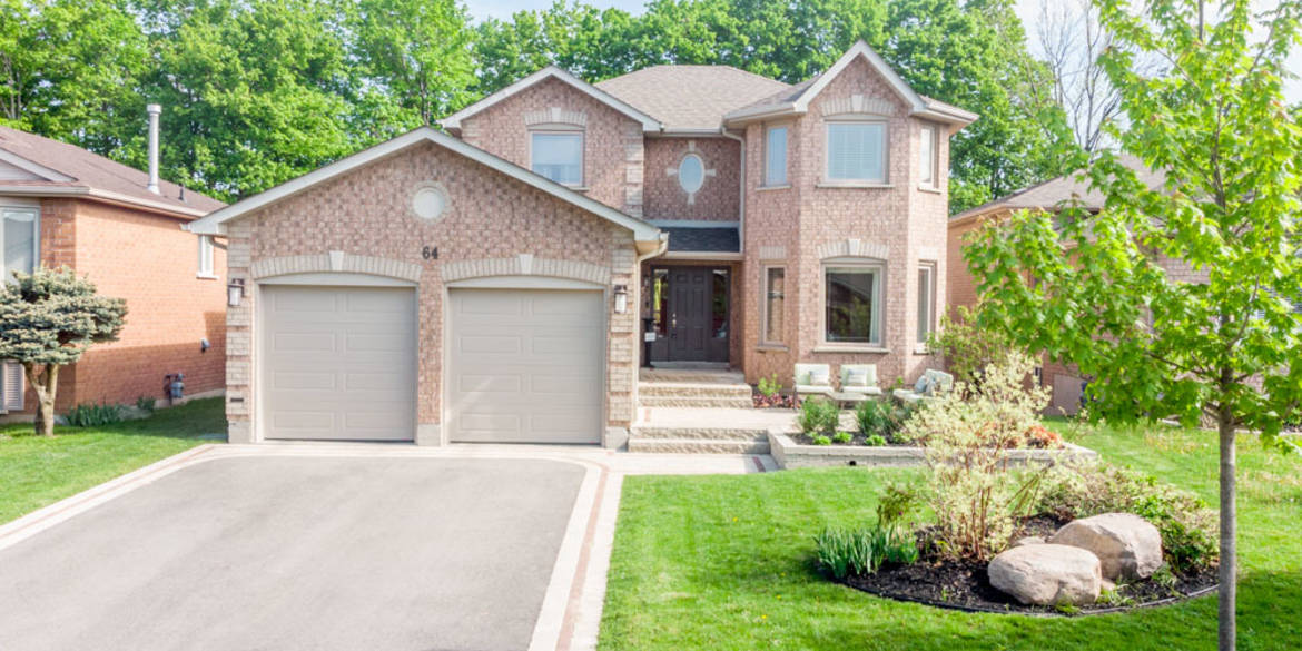 Brivity 64 Columbia Road Barrie, ON L4N8C6