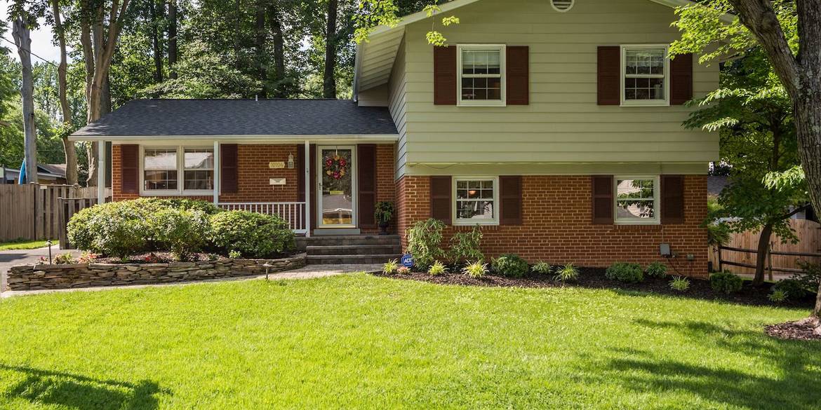 Brivity 10104 Ranger Rd Fairfax, VA 22030