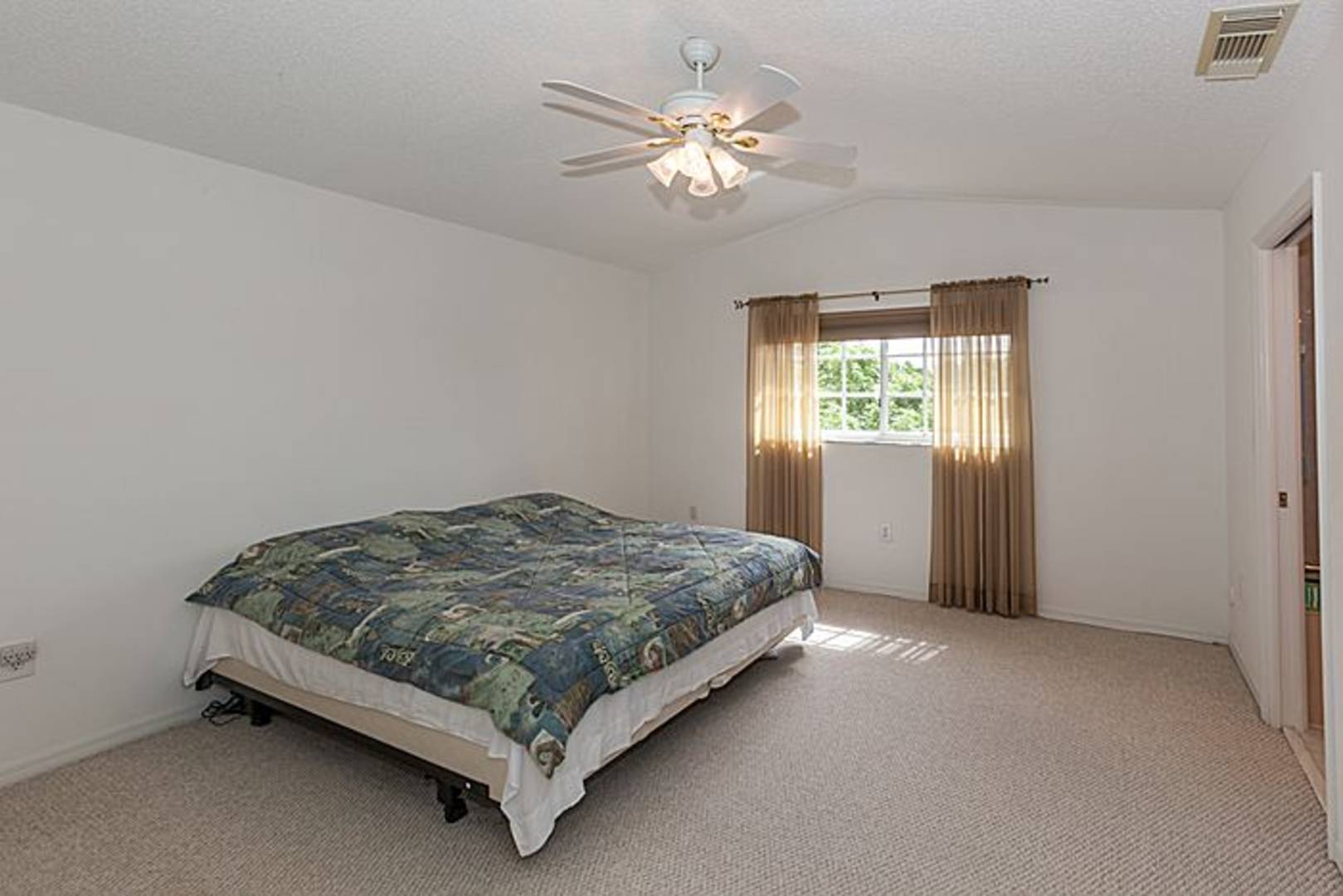 661 SW 176TH AVE Hollywood, FL 33029