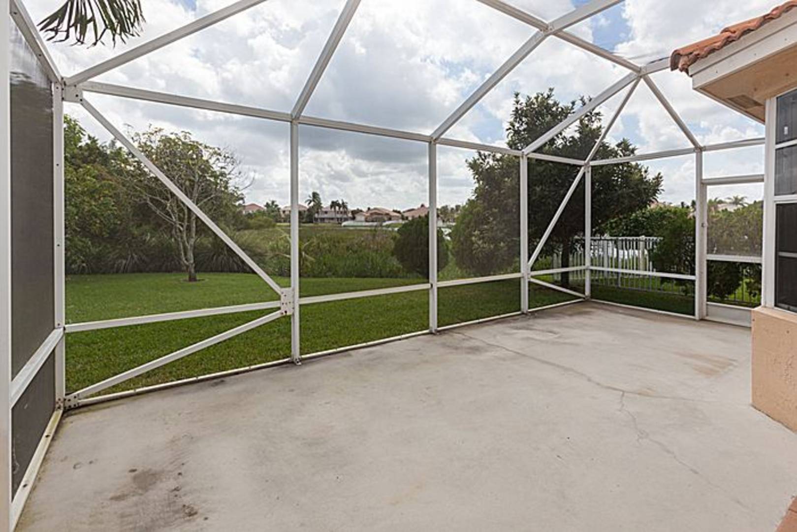 661 SW 176TH AVE Hollywood, FL 33029