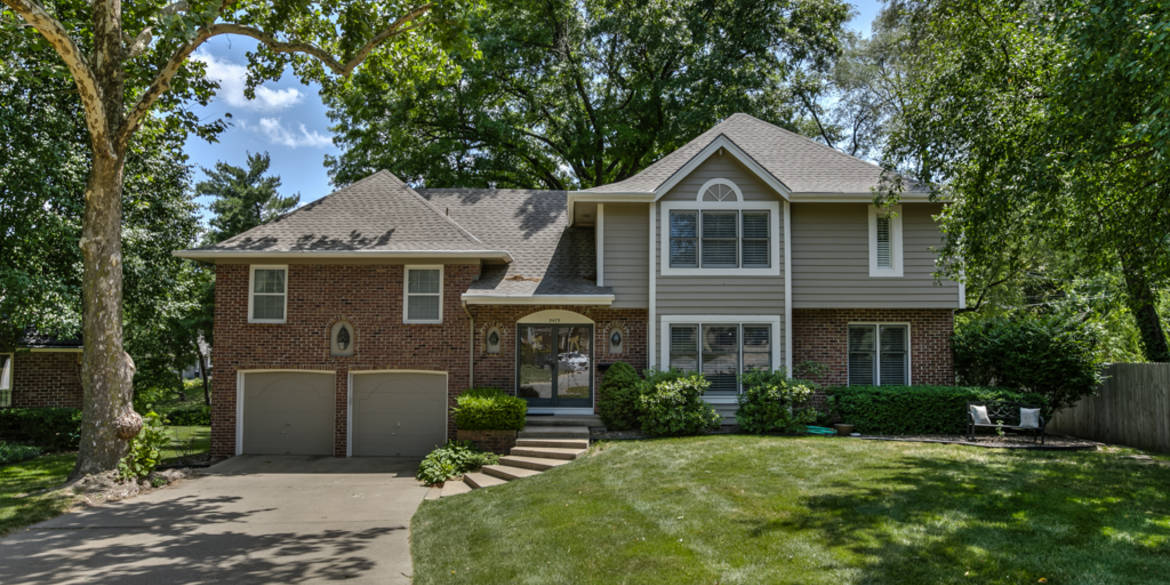 Brivity 5475 W 85th Ter Prairie Village, KS 66207