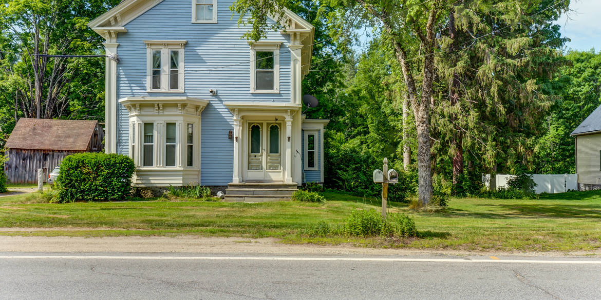 Brivity 24 Pleasant St Epping, NH 03042