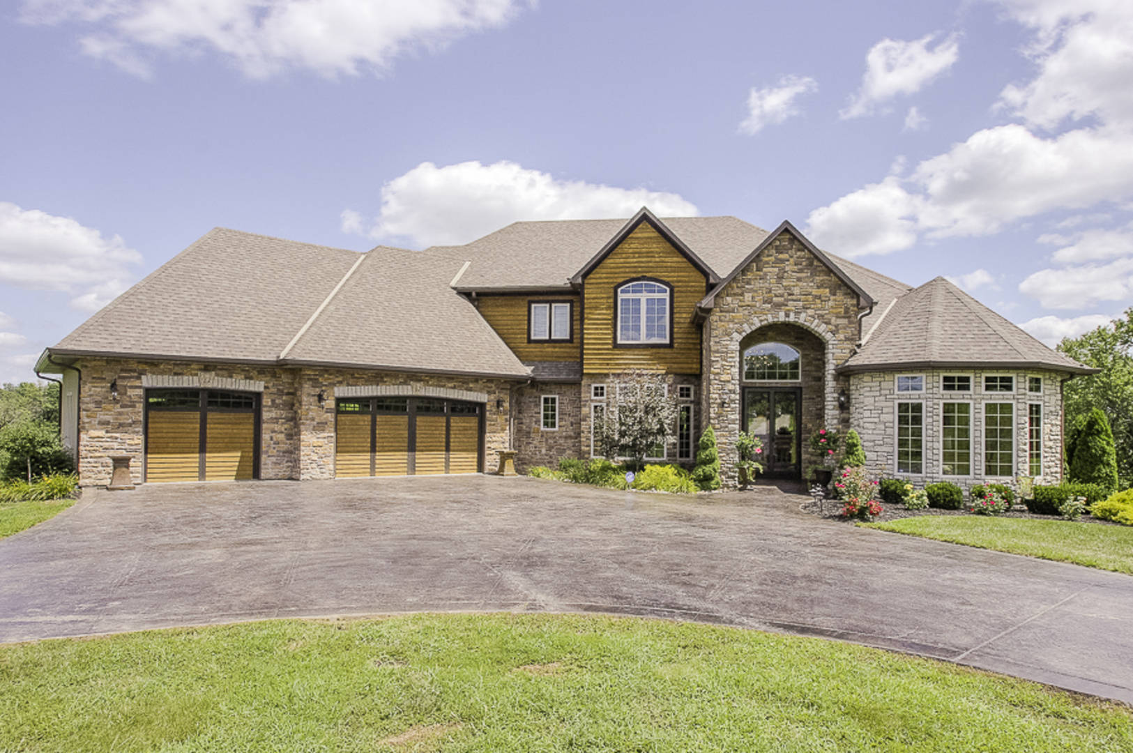 Brivity 9823 S Corn Road Lone Jack, MO 64070 Virtual Tour