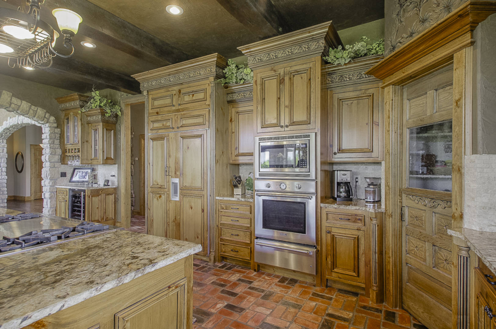 Brivity 9823 S Corn Road Lone Jack, MO 64070 Virtual Tour