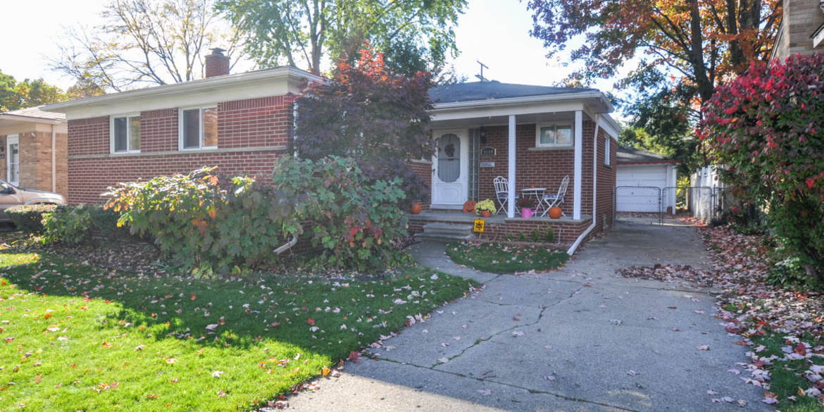 Brivity Rockland 9189 Redford, MI 48239