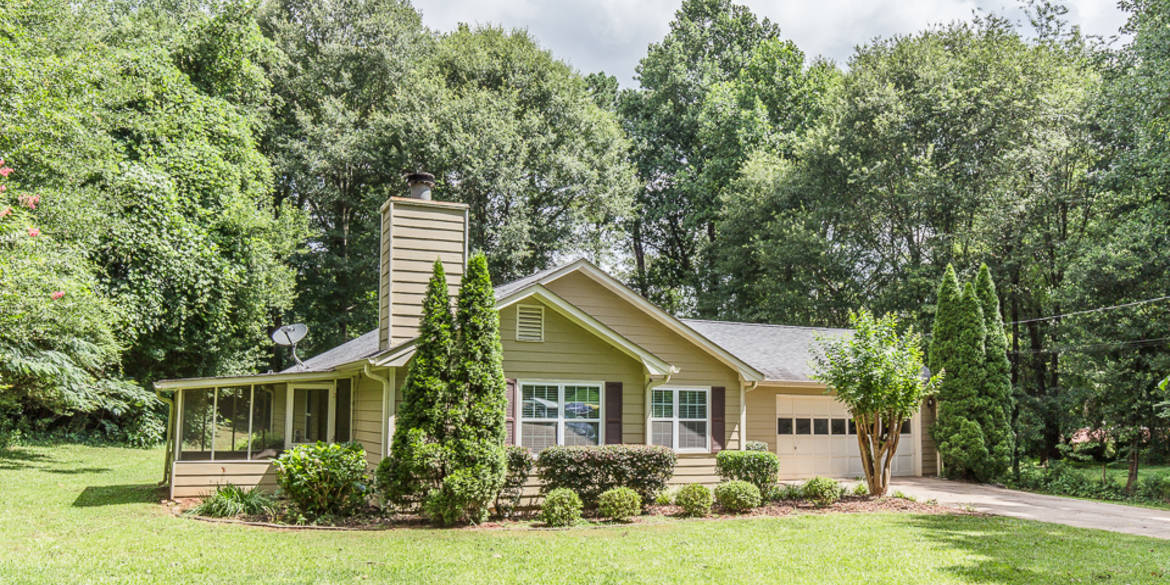 Brivity 1502 Country Court Auburn, GA 30011