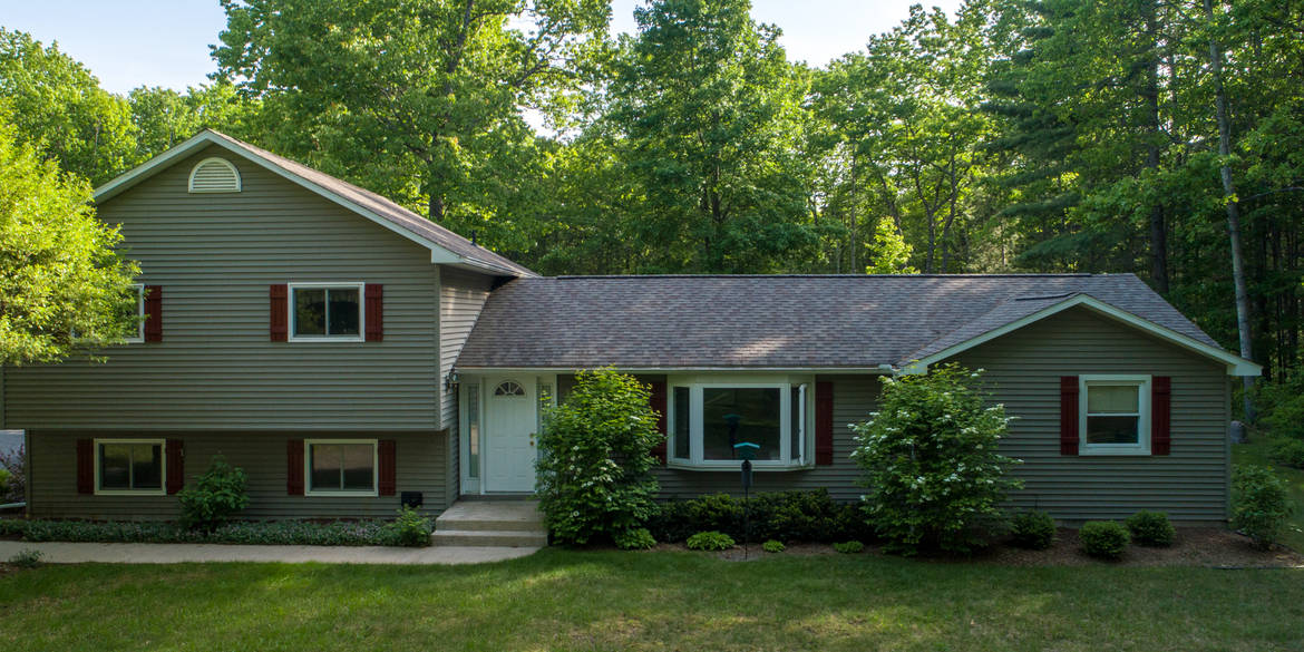 Brivity 8675 M68 Hwy Indian River, MI 49749