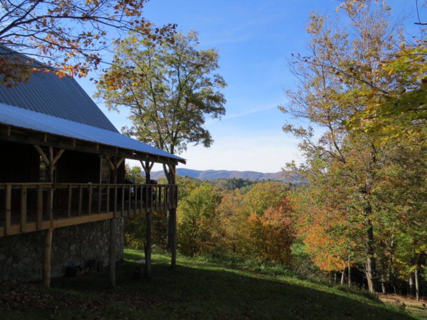 Brivity 150 Watauga Lane Elk Creek, VA 24326 Virtual Tour