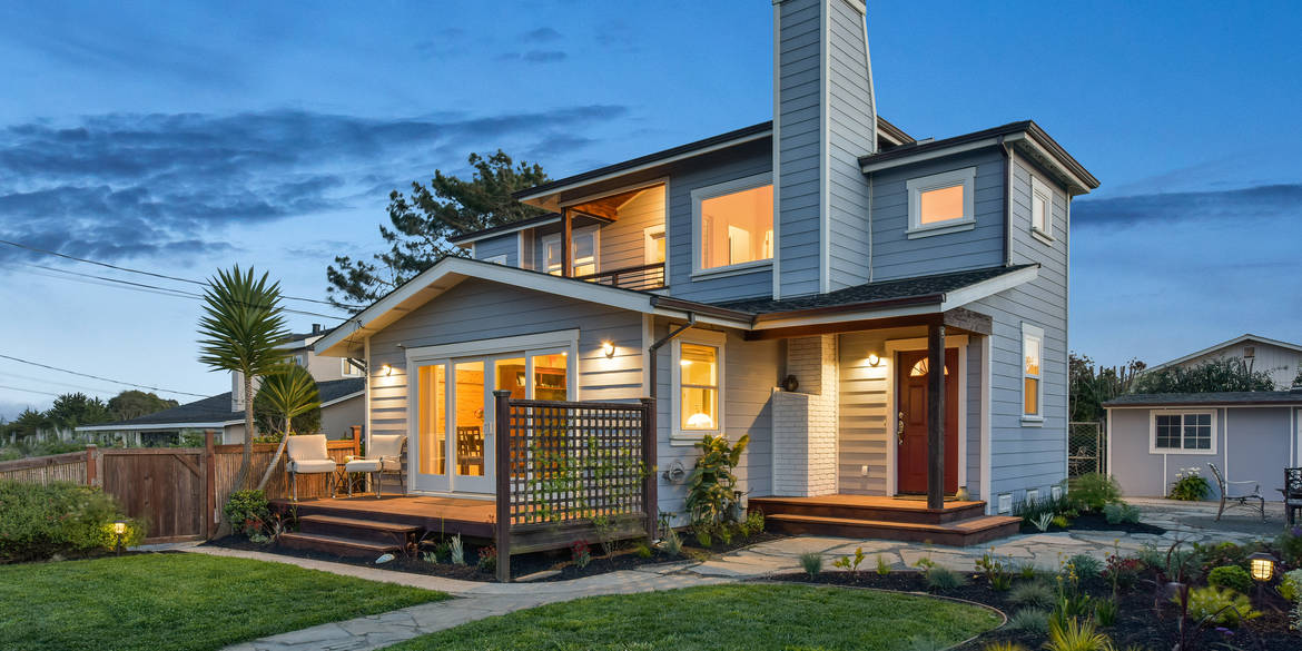 Brivity 856 Park Avenue Moss Beach, CA 94038