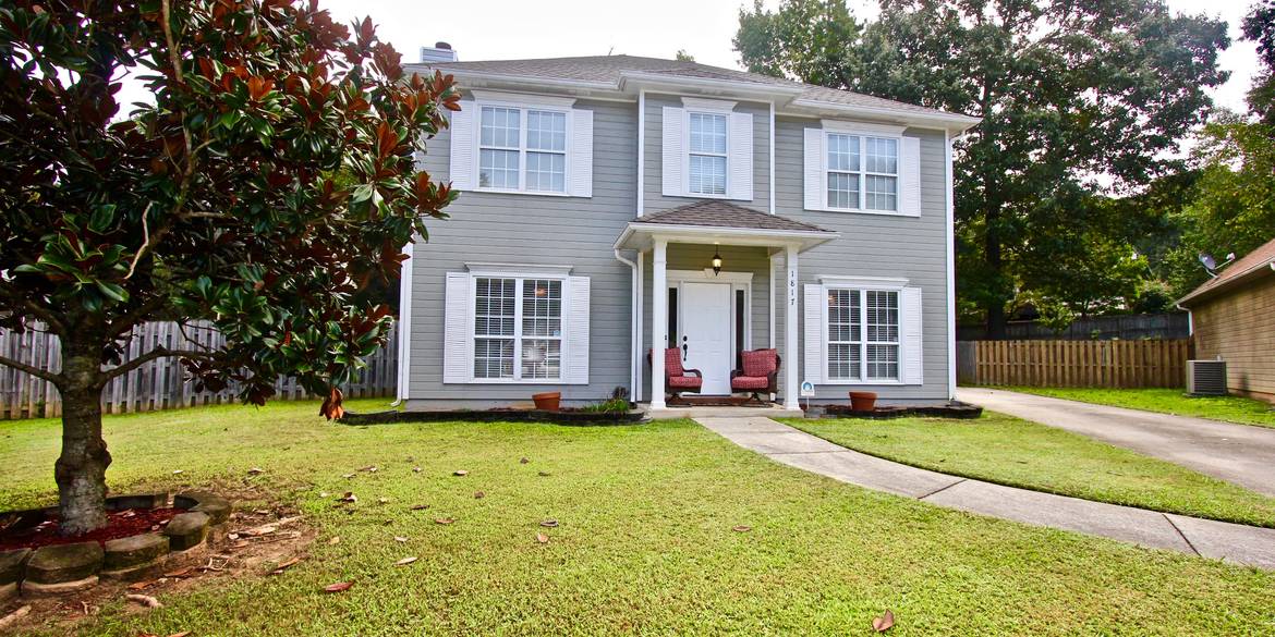 Brivity 1817 Amberley Woods Way Alabaster, AL 35007