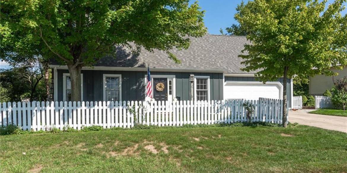 Brivity 9230 Briar Dr. Lapel, IN 46051