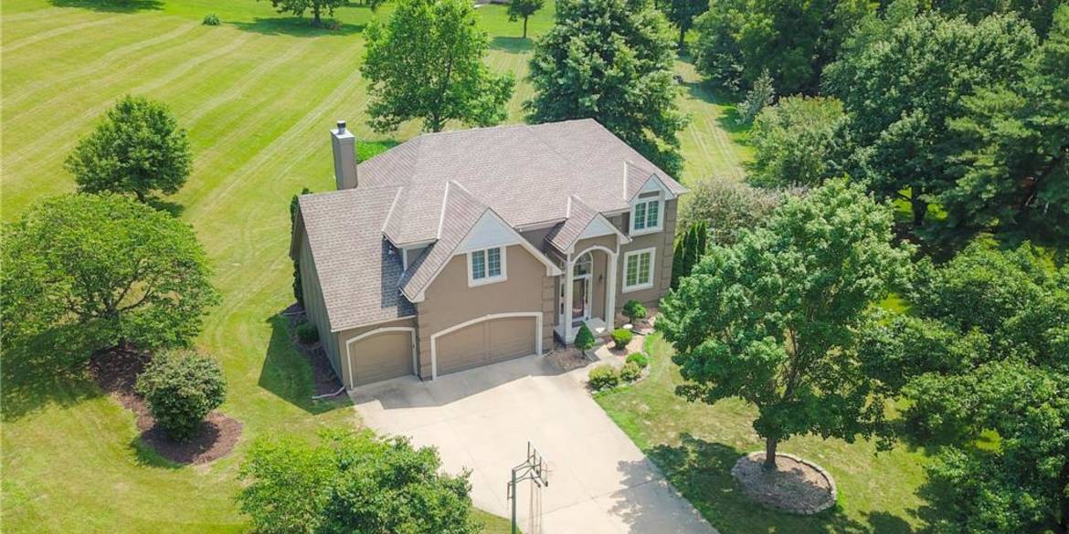 Brivity 14617 NW 73rd St.