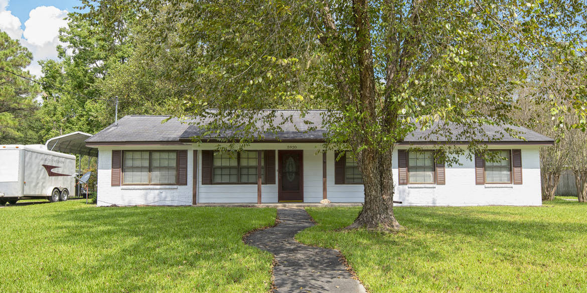 Brivity 5920 Belle Terrace Drive Theodore, AL 36582