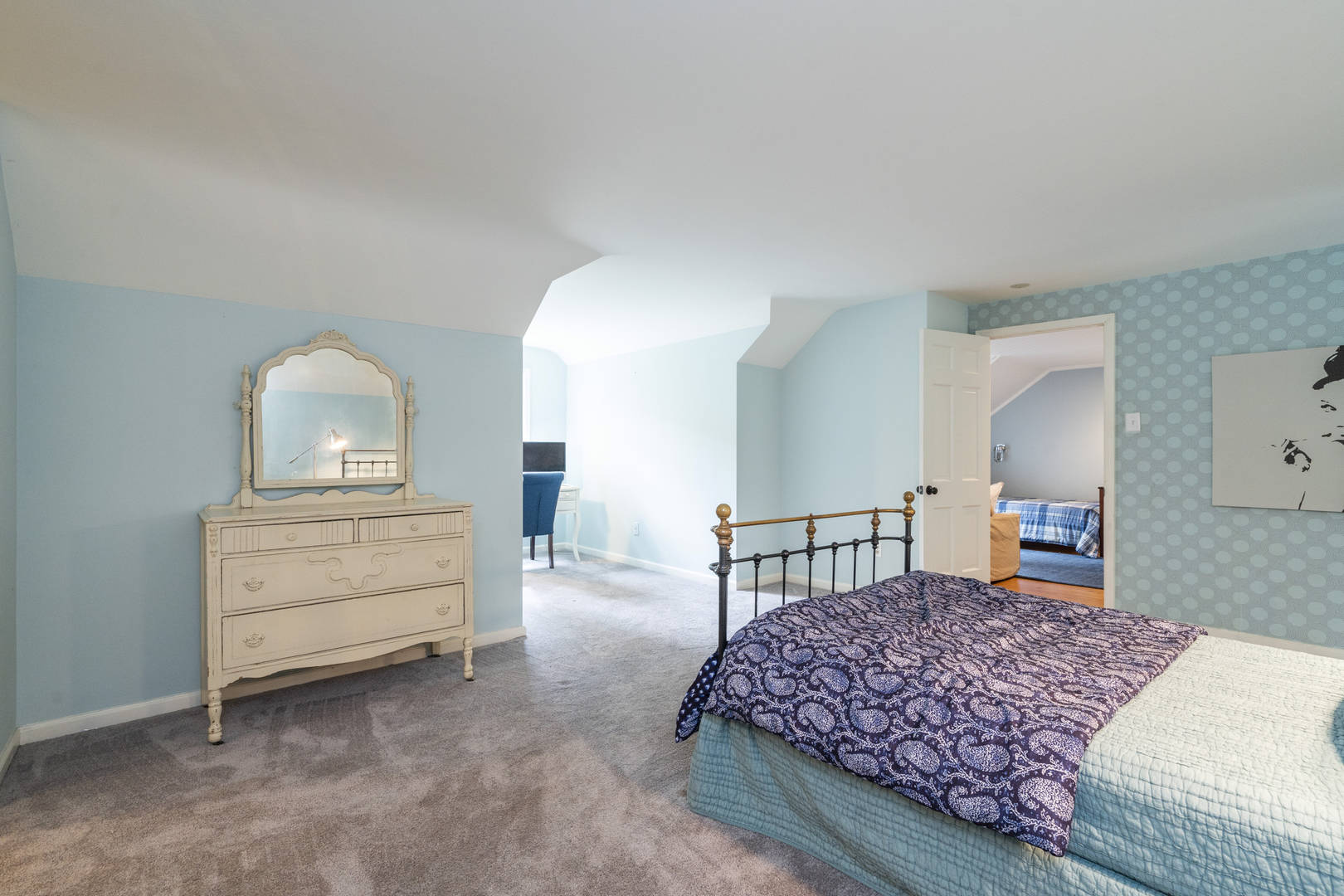 415 Dove Lake Road Gladwyne, PA 19035