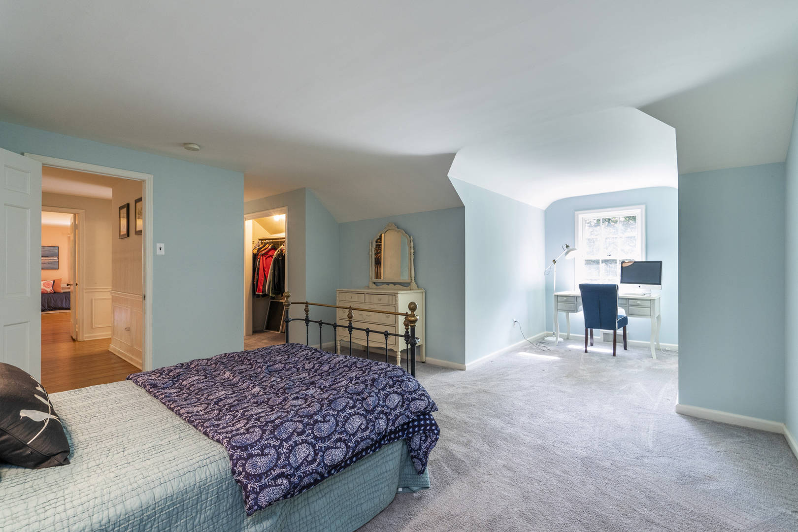 415 Dove Lake Road Gladwyne, PA 19035