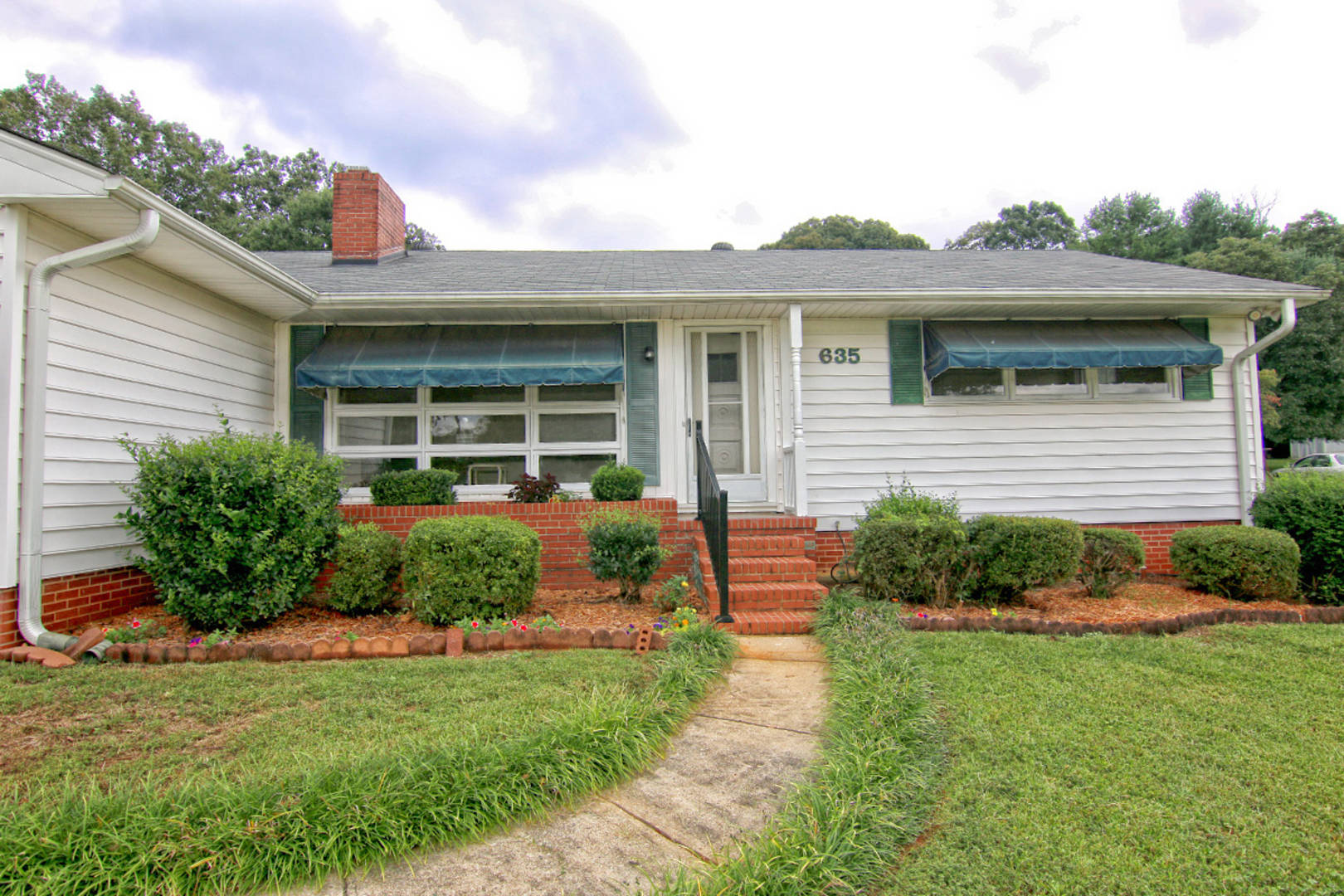 Brivity 635 Willowbrook Lane, Winston Salem, NC 27104 Winston Salem