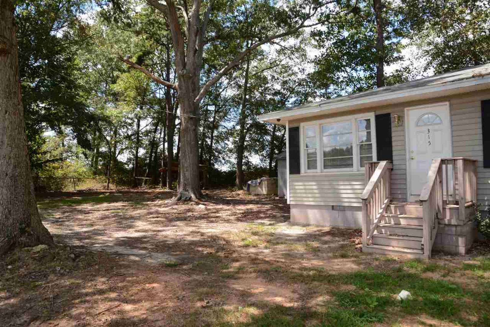 315 Lee Vaughn Road Simpsonville, SC 29681