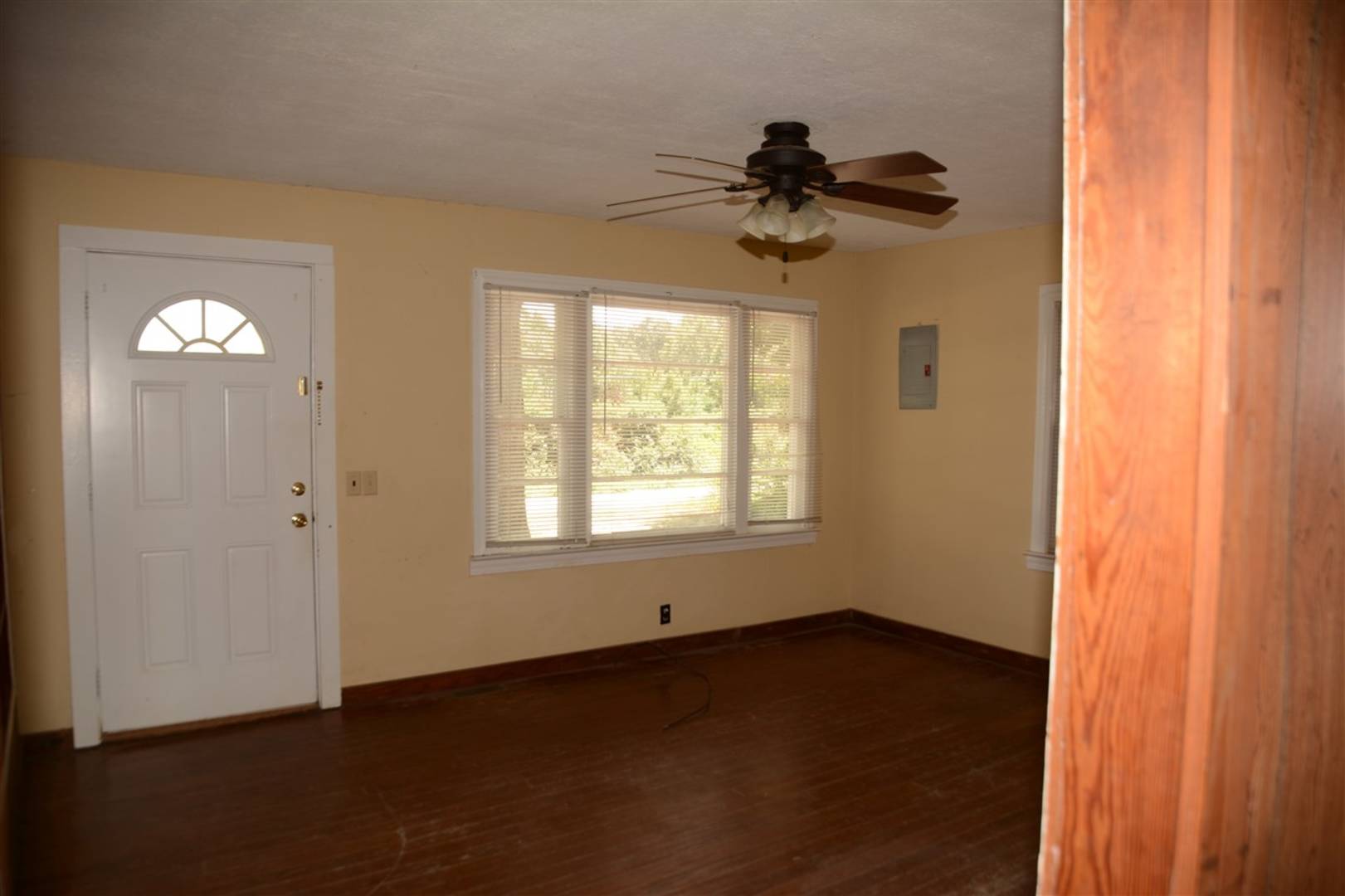 Brivity 315 Lee Vaughn Road Simpsonville, SC 29681 Virtual Tour